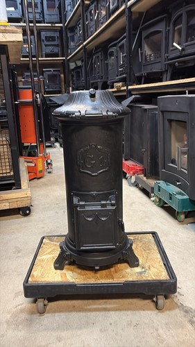 Vintage cast iron log burner - cast,